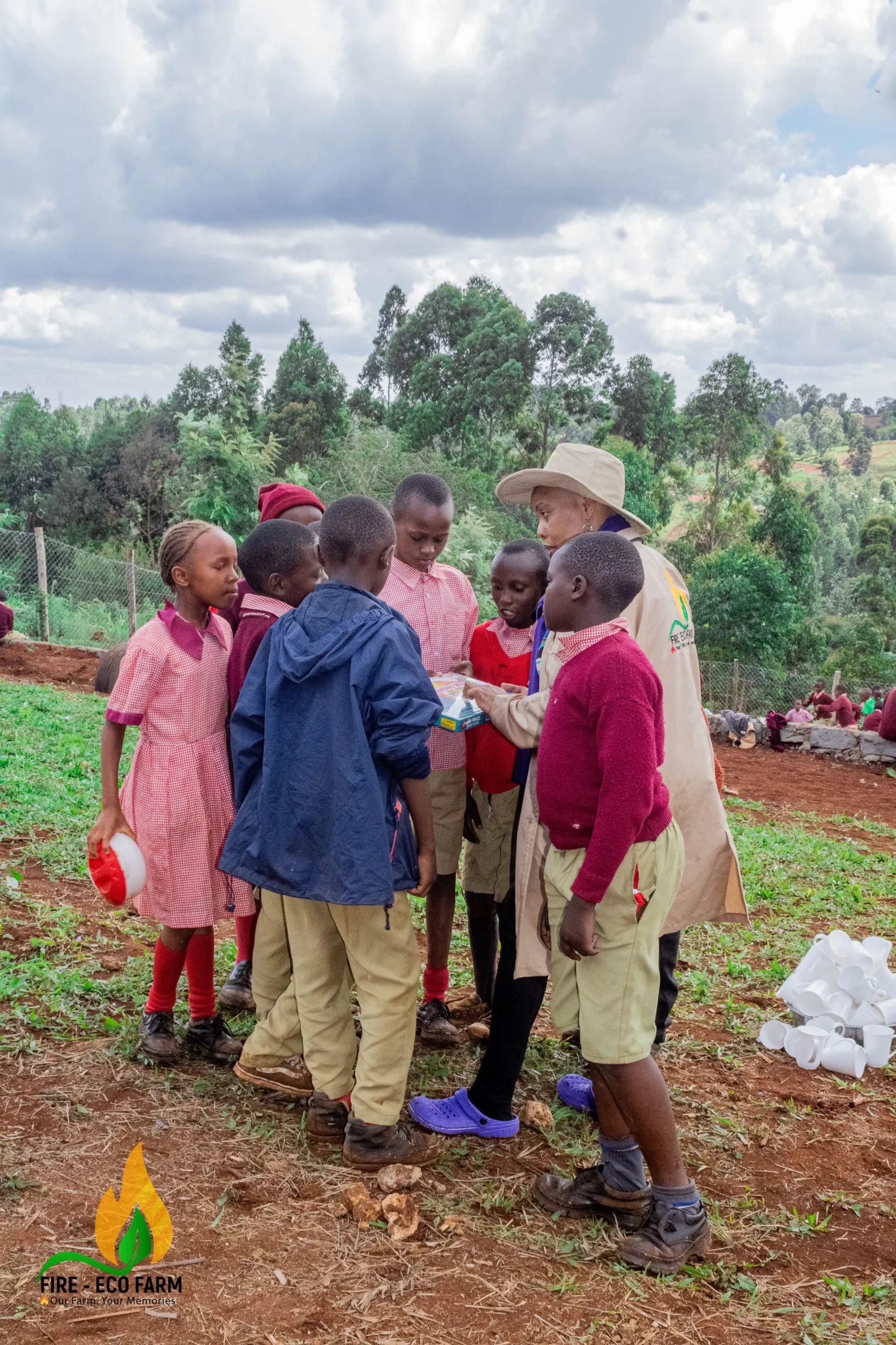 Suki & Sch Children Farm Tour